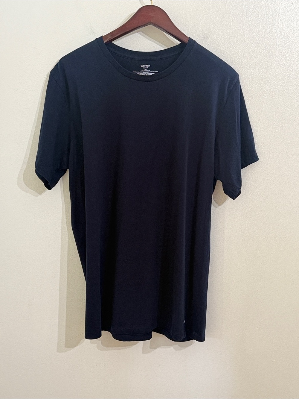 Calvin Klein Men's Dark Navy Short Sleeve Crew Tee Solid Large